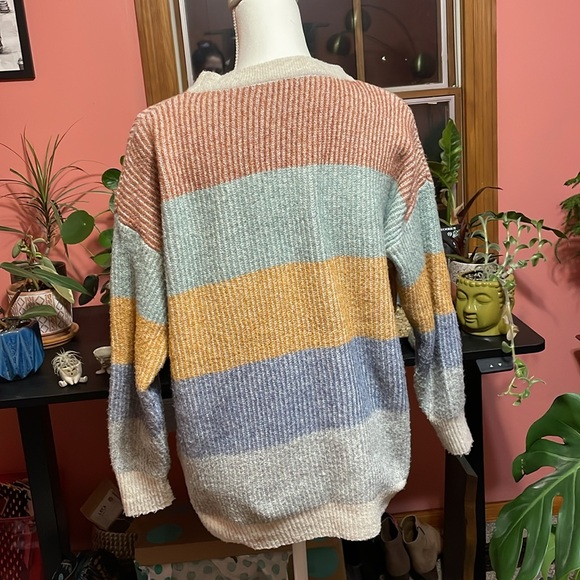 Striped sweater - Picture 2 of 5